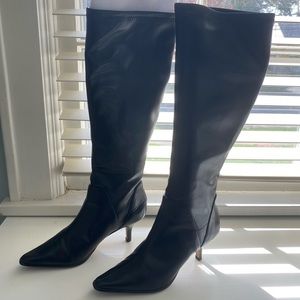 Donald J. Pliner Black Leather Boots